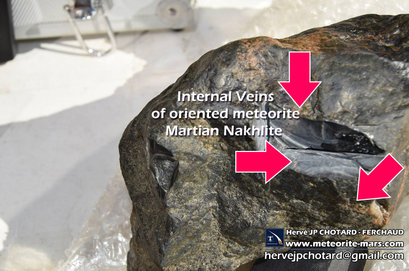 oriented meteorite nakhlite